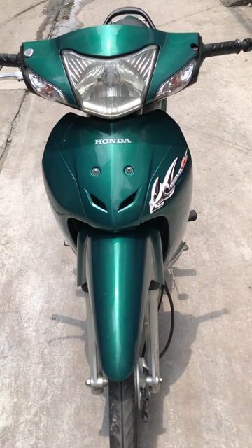 Honda Wave 2006 nguyên zin mới lột keo siu chất. Mua bán Xe máy tại Quận Bình Tân Tp Hồ Chí Minh được đăng bởi Thành đạt hình 1