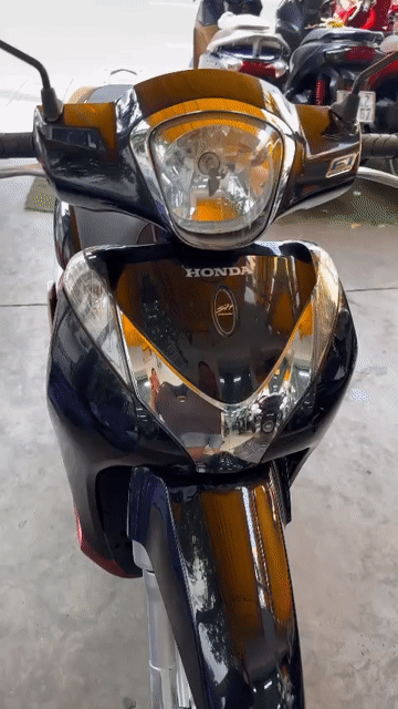 Honda SH Mode 125cc 2014 bs 59p1-92226. Mua bán Xe máy tại Quận Phú Nhuận Tp Hồ Chí Minh được đăng bởi xe39com hình 1