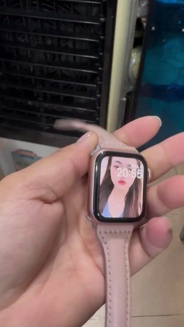 Apple Watch Series 5 Hồng. Mua bán Thiết bị đeo thông minh tại Quận Tân Phú Tp Hồ Chí Minh được đăng bởi hương hình 1