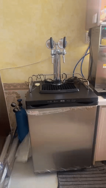 Máy pha trà nitro 2 vòi chưa dùng còn bh. Mua bán Bếp, lò, đồ điện nhà bếp tại Huyện Phúc Thọ Hà Nội được đăng bởi Hanie Hanie hình 1