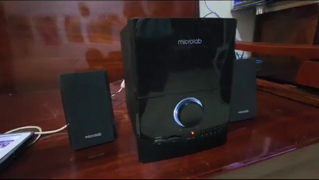 Loa vi tính Microlab M500U Đen. Mua bán Tivi, Âm thanh tại Thành phố Long Xuyên An Giang được đăng bởi Hàng cũ thanh lý hình 1