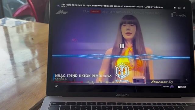 Apple MacBook Pro i5 8GB/128GB Bạc 2016. Mua bán Laptop tại Thành phố Thủ Đức Tp Hồ Chí Minh được đăng bởi Cầm đồ gia minh lãi suất 2 phần trăm hình 1