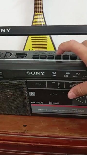 Đài cassette Sony CFS-W308 Đen. Mua bán Tivi, Âm thanh tại Quận Ô Môn Cần Thơ được đăng bởi Lê Quốc Khang sưu tầm xưa cũ hình 1