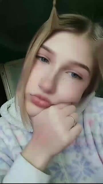 Model - Hot Kitty sex