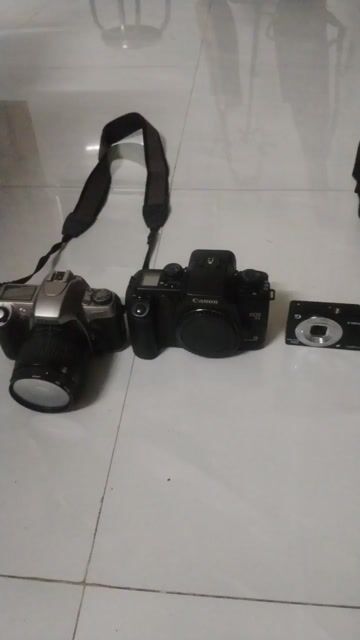 Máy ảnh cũ trang trí Đen Bạc. Mua bán Đồ sưu tầm, đồ cổ tại Huyện Châu Đức Bà Rịa - Vũng Tàu được đăng bởi Trường Chinh Phan hình 1