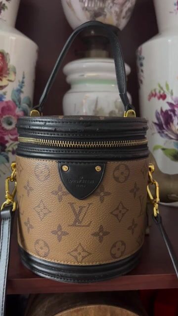 Túi xách Louis Vuitton Nữ mẫu độc lạ. Mua bán Túi xách tại Quận 3 Tp Hồ Chí Minh được đăng bởi Nguyễn Anh Sang hình 1