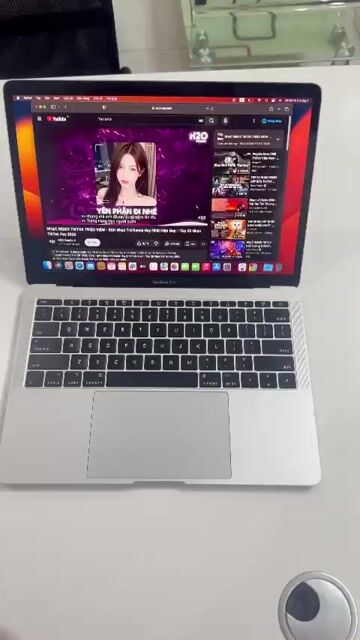 MacBook Pro 2017 i5 13.3 inch 8GB/256GB zin 100%. Mua bán Laptop tại Quận Phú Nhuận Tp Hồ Chí Minh được đăng bởi LAPTOP BÁCH KHOA hình 1