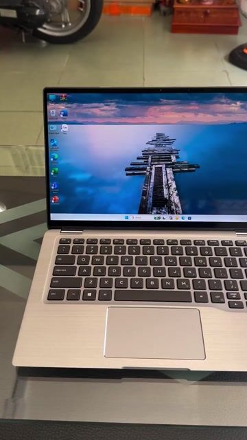 Dell Latitude 7400 i7 16GB/256GB 14 inch Like New. Mua bán Laptop tại Quận Tân Phú Tp Hồ Chí Minh được đăng bởi Shop Laptop US hình 1