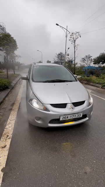 Mitsubishi Grandis 2005 Bạc. Mua bán Ô tô tại Quận Hà Đông Hà Nội được đăng bởi Đoàn Phương hình 1