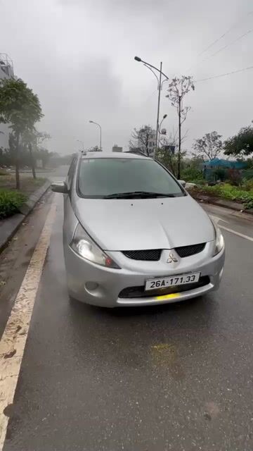 Mitsubishi Grandis 2005 Bạc. Mua bán Ô tô tại Quận Hà Đông Hà Nội được đăng bởi Ánh Minh hình 1