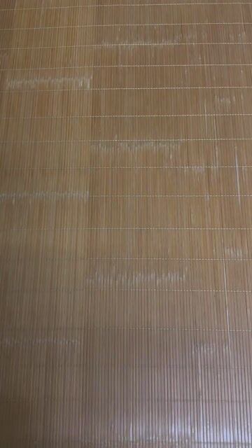 Cho Bàn bếp gỗ trắng kem + Gương + Chiếu trúc tre. Mua bán Bàn ghế tại Quận Thanh Xuân Hà Nội được đăng bởi Thao Thai hình 1