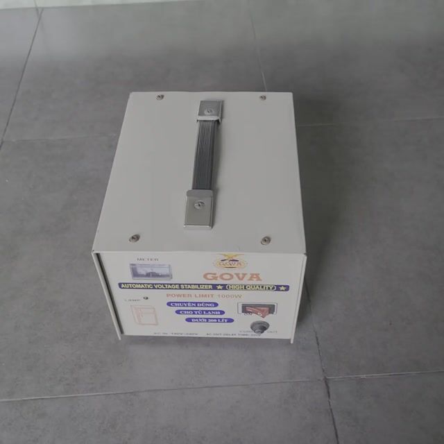 Ổn áp GOVA bảo vệ an toàn cho tủ lạnh dưới 200 lít