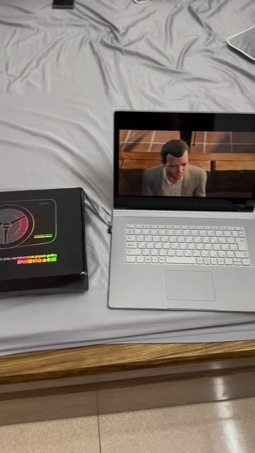 Microsoft Surface Book 3 15 inh, coi i7, 32/512. Mua bán Laptop tại Thành phố Thanh Hóa Thanh Hóa được đăng bởi Đỗ Huy Hùng  hình 1