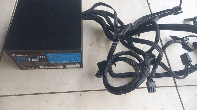 Xác Nguồn máy tính Seasonic 650W 80 Plus Bronze. Mua bán Linh kiện (RAM, Card...) tại Huyện Bình Chánh Tp Hồ Chí Minh được đăng bởi  CHỢ VẬN MAY  hình 1