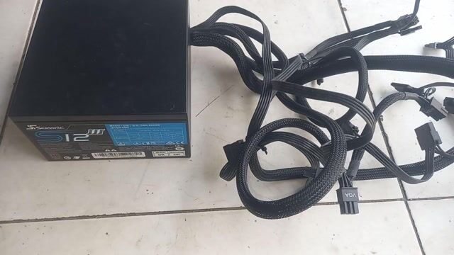 Xác Nguồn máy tính Seasonic 650W 80 Plus Bronze. Mua bán Linh kiện (RAM, Card...) tại Huyện Bình Chánh Tp Hồ Chí Minh được đăng bởi  CHỢ VẬN MAY  hình 1