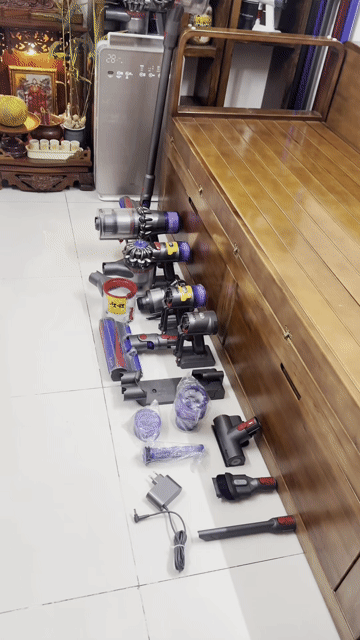 Phụ kiện máy hút bụi Dyson. Mua bán Nội thất, đồ gia dụng khác tại Quận Tân Phú Tp Hồ Chí Minh được đăng bởi Máy hút bụi dyson Máy lọc không khí hình 1