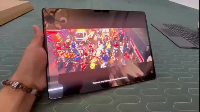 Microsoft Surface Pro 11 Ultra 7 16GB/512GB. Mua bán Laptop tại Quận Gò Vấp Tp Hồ Chí Minh được đăng bởi Hoang Long An hình 1