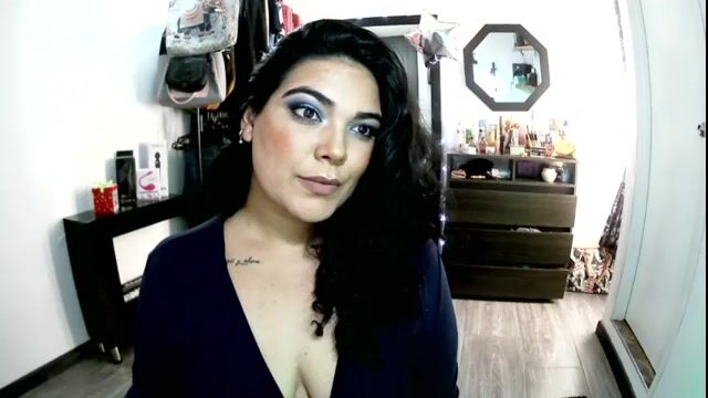 Model - Paulina anal