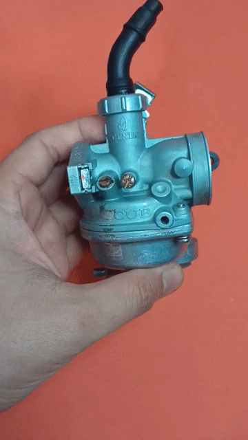 Bình xăng con CENTA CUB Bạc. Mua bán Phụ tùng xe tại Huyện Bàu Bàng Bình Dương được đăng bởi Chợ Ve Chai  hình 1
