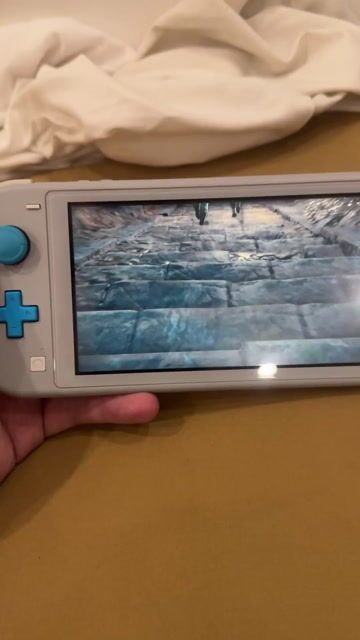 Nintendo Switch Lite Pokemon Limited Xám 128GB. Mua bán Thiết bị chơi game tại Quận Thanh Xuân Hà Nội được đăng bởi Quách Quốc Anh hình 1