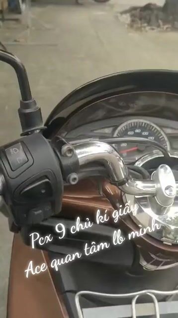 PCX  biển 61 xe đẹp ken 9 chủ bao kí giấy. Mua bán Xe máy tại Thành phố Dĩ An Bình Dương được đăng bởi Cửa hàng xe máy Anh Khoa  hình 1