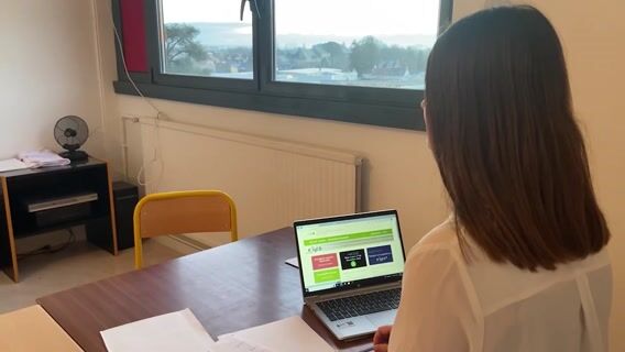 Ludivine chez Mme Bequin