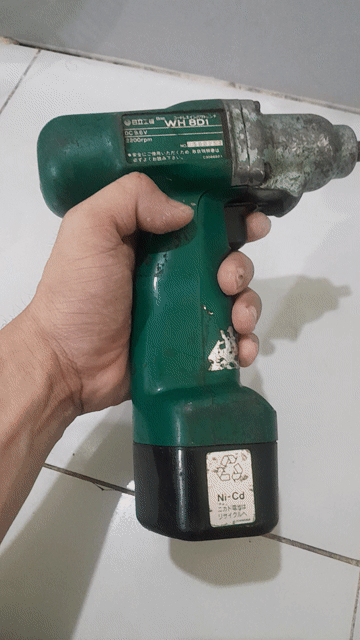 Máy siết bu lông Hitachi WR9V. Mua bán Đồ chuyên dụng, Giống nuôi trồng tại undefined undefined được đăng bởi Huỳnh Vủ hình 1