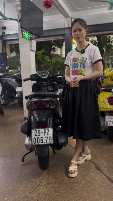 SH Mode 125 ABS 2023 Bạc Đen đẹp xuất sắc-Biển Vip. Mua bán Xe máy tại Quận Đống Đa Hà Nội được đăng bởi Xe Máy Vượng Trung hình 1