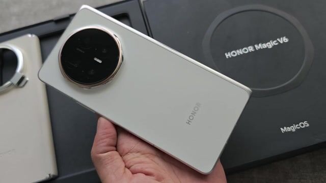 Honor Magic V6 16GB 1TB Like New Fullbox Có GL. Mua bán Điện thoại tại Quận 3 Tp Hồ Chí Minh được đăng bởi Minh Phạm hình 1