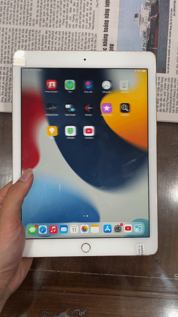 Apple iPad Air 2 16GB Vàng. Mua bán Máy tính bảng tại Quận Hai Bà Trưng Hà Nội được đăng bởi Gia Đồng hình 1