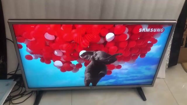 Smart TV 32 LG đẹp sắc nét mạng nhanh. Mua bán Tivi, Âm thanh tại Quận Tân Phú Tp Hồ Chí Minh được đăng bởi Huongnguyen hình 1