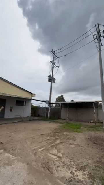 Cho thuê Văn phòng, Mặt bằng kinh doanh Huyện Cần Đước Long An diện tích 1000 m² giá 25 triệu/tháng