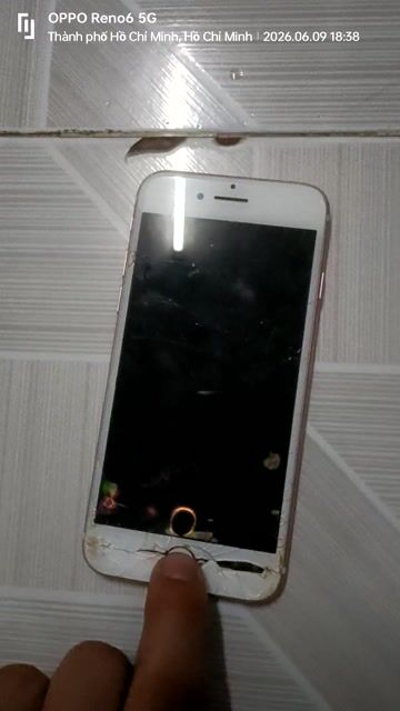 Apple iPhone 7G Vàng hồng Hư màn hình. Mua bán Điện thoại tại Huyện Hóc Môn Tp Hồ Chí Minh được đăng bởi hai lúa hình 1