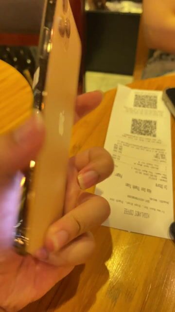 Apple iPhone 11 Pro Max Vàng Đã thay màn hình. Mua bán Điện thoại tại Thành phố Thanh Hóa Thanh Hóa được đăng bởi Tuấn Anh hình 1