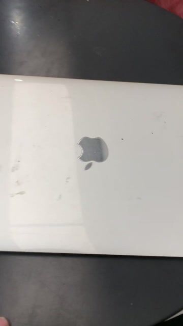 Apple Macbook Retina A1534 8GB/256GB Bạc. Mua bán Laptop tại Quận Phú Nhuận Tp Hồ Chí Minh được đăng bởi Tấn Dũng hình 1