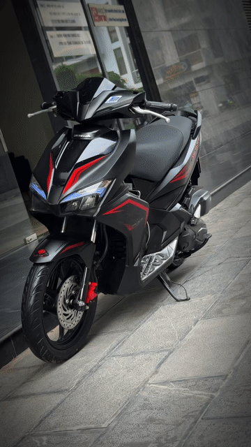 Air Blade Black Edition 2018 Smartkey 313.83. Mua bán Xe máy tại Quận Ba Đình Hà Nội được đăng bởi Xe Máy Nam Thi hình 1