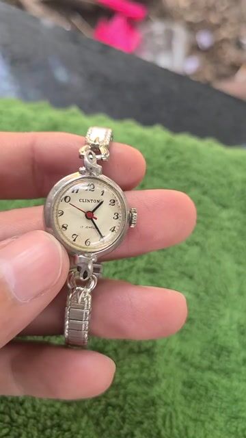Đồng hồ Clinton Nữ Thụy Sĩ cơ cót 17j. Mua bán Đồng hồ tại Quận 12 Tp Hồ Chí Minh được đăng bởi Huy Hai hình 1