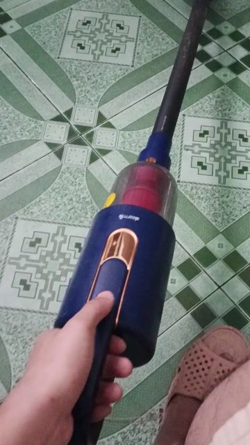 Máy hút bụi Deerma VC811 Xanh ( Bị chai Pin). Mua bán Thiết bị vệ sinh, nhà tắm tại Thành phố Cao Lãnh Đồng Tháp được đăng bởi Lười hình 1