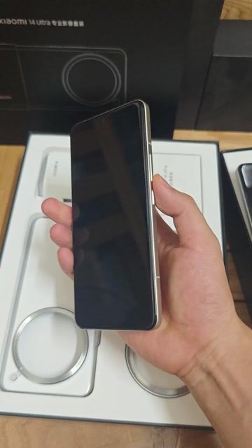 Xiaomi 14 Ultra 16GB/512GB Trắng đẹp rom qte. Mua bán Điện thoại tại Quận Cầu Giấy Hà Nội được đăng bởi Lê An hình 1