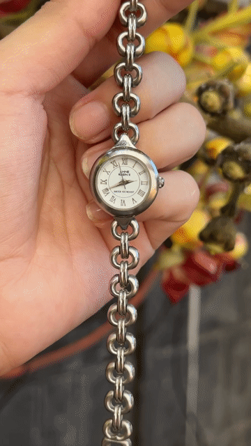 Đồng hồ Anne Klein Nữ Thép đúc Bạc. Mua bán Đồng hồ tại Thành phố Thủ Đức Tp Hồ Chí Minh được đăng bởi Ngọc Nguyễn hình 1