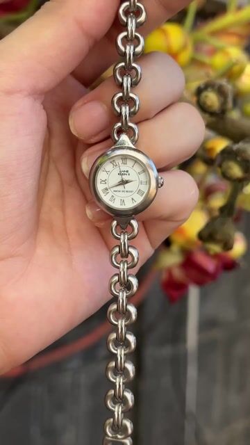 Đồng hồ Anne Klein Nữ Thép đúc Bạc. Mua bán Đồng hồ tại Thành phố Thủ Đức Tp Hồ Chí Minh được đăng bởi Ngọc Nguyễn hình 1