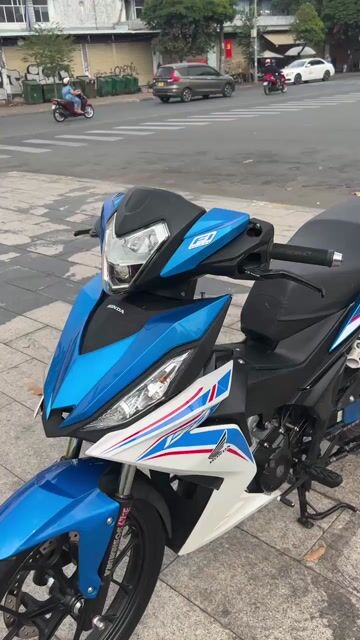 Honda Winner 150 V1 2019 Xanh. Mua bán Xe máy tại Quận 11 Tp Hồ Chí Minh được đăng bởi Hưng Từ hình 1