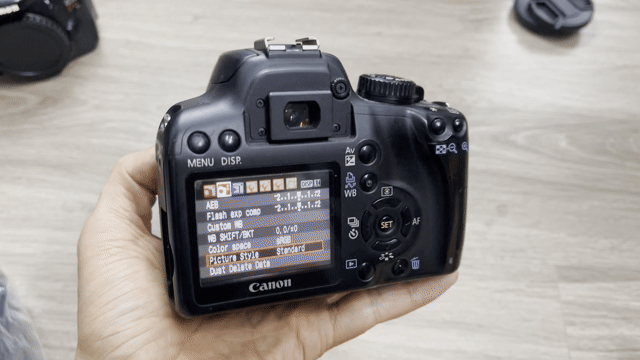 Máy ảnh Canon 1000D ống kính 28-80mm Đen. Mua bán Máy ảnh, Máy quay tại Quận Hoàng Mai Hà Nội được đăng bởi HB hình 1
