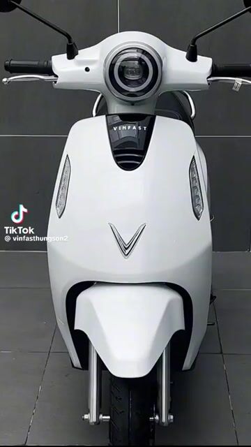 Evo Grand Lite màu trắng - mới 100%. Mua bán Xe máy tại Huyện Gia Lâm Hà Nội được đăng bởi Bùi Tú Anh hình 1