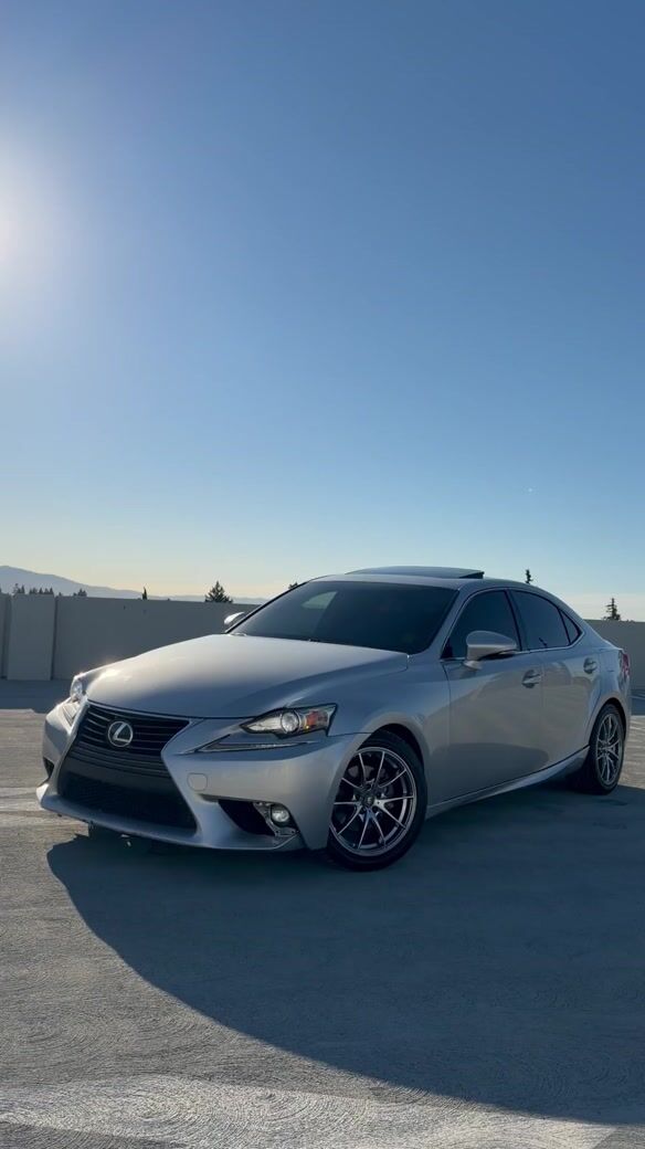 2015 Lexus IS