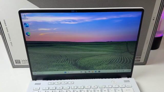 ROG Zephyrus G14-GA402RJ Ryzen 9 14 inch 16GB. Mua bán Laptop tại Quận Thanh Xuân Hà Nội được đăng bởi Junioor Computer hình 1