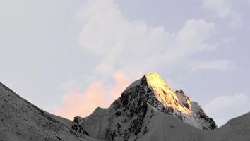 གཙོ་བོ། (གཟི་བརྗིད་ཚང་མ་ཁྱེད་ལ་འབུལ།)  (ཨ་མདོའི་སྐད)