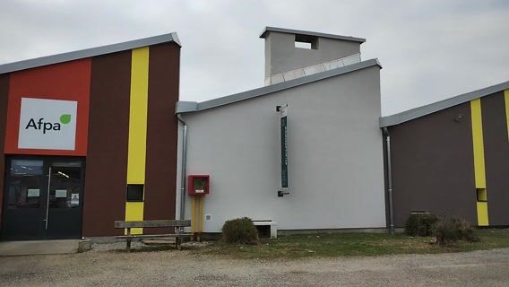 La formation de sellier garnisseur