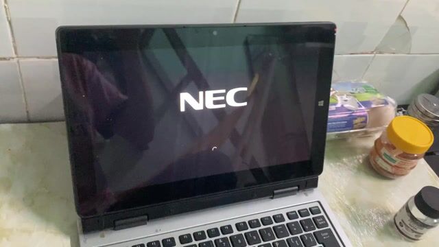 NEC Versapro VK11 M5-6Y54 11.6 inch 8GB/128GB. Mua bán Laptop tại Quận Bình Tân Tp Hồ Chí Minh được đăng bởi Nguyễn Nguyễn hình 1