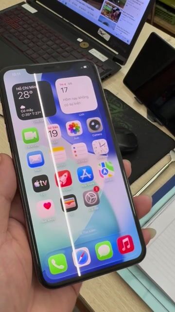 Apple iPhone 11 Pro Max 256GB Vàng 99% keng.. Mua bán Điện thoại tại Quận Thanh Xuân Hà Nội được đăng bởi Duy hình 1